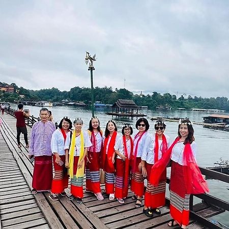 Baan Dongsak River View 상클라부리 외부 사진