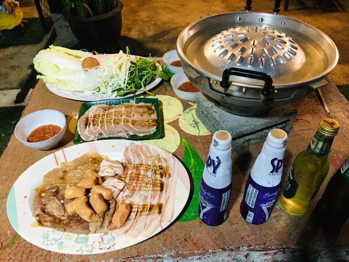 Baan Dongsak River View 상클라부리 외부 사진