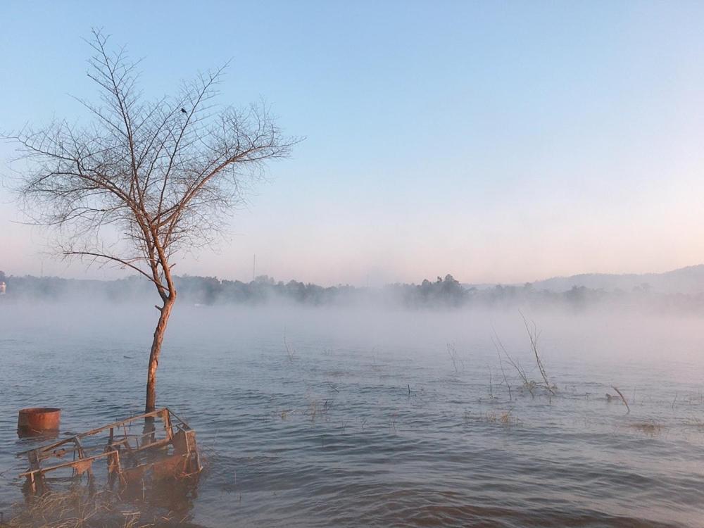 Baan Dongsak River View 상클라부리 외부 사진